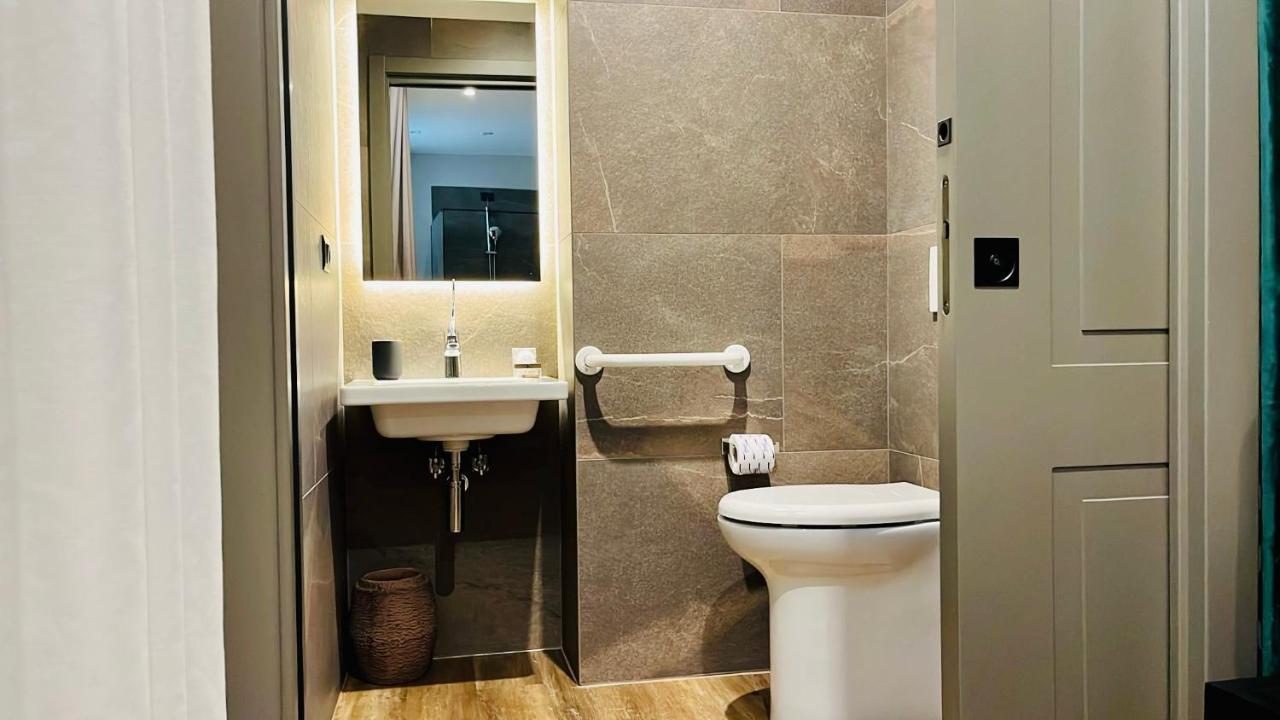 Palazzo Gatto Bianco Hotel Bari Kültér fotó